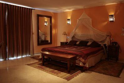 Habitaci&oacute;n Superior Ba&ntilde;era hidromasaje, cama de matrimonio King Size, vista frontal al mar