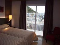 Habitaci�n doble, 2 camas de 100cm x 200cm, vista frontal al mar